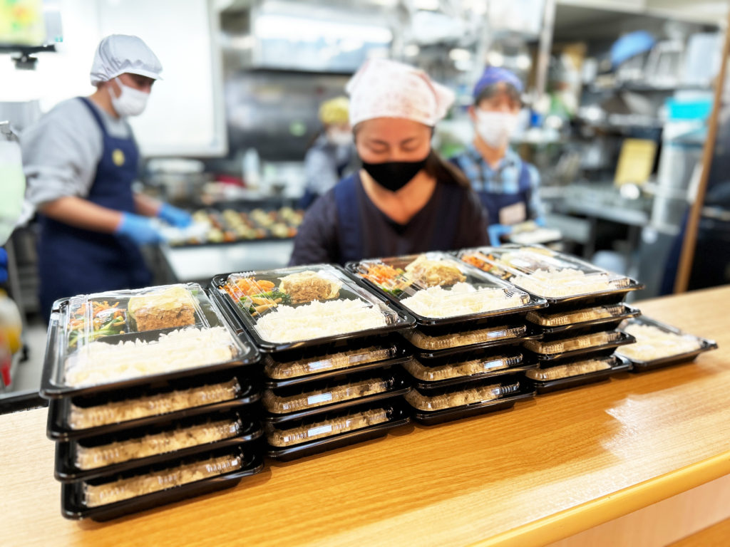 写真：配布するお弁当